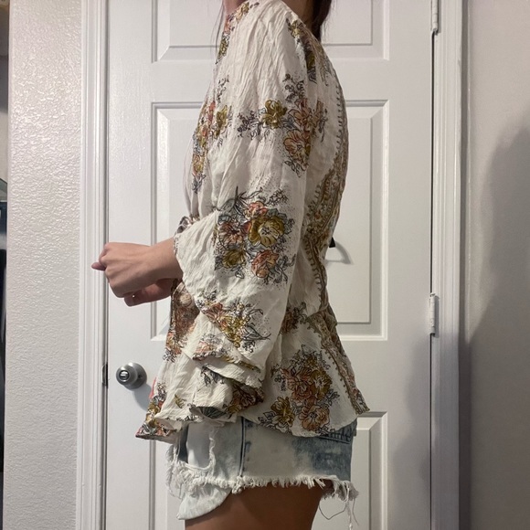 Angie V-Neck Flutter Sleeve Tie Front Top - Picture 7 of 16